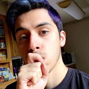 Meet your Posher, Christopher